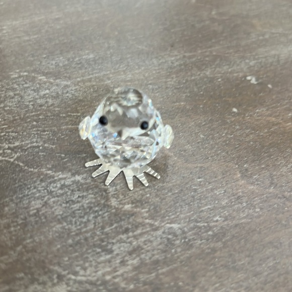 Swarovski Vintage Mini Little Chick Crystal Figurine New with container! - Picture 2 of 6